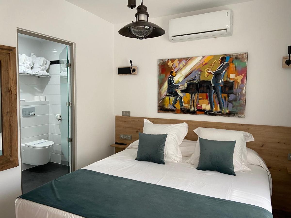 Hotel El Chaparral มิฮาส ภายนอก รูปภาพ